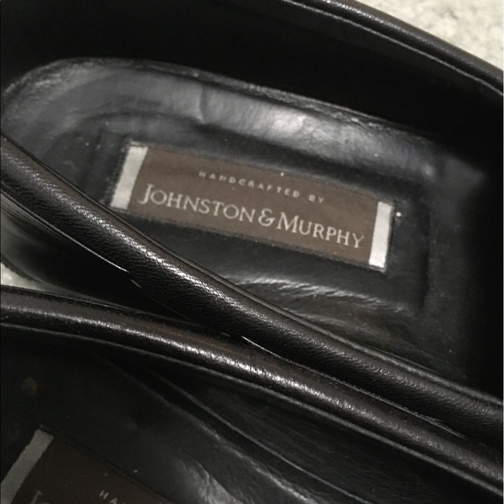 Johnston & Murphy Men’s Black Tassel Loafers - Picture 4 of 8